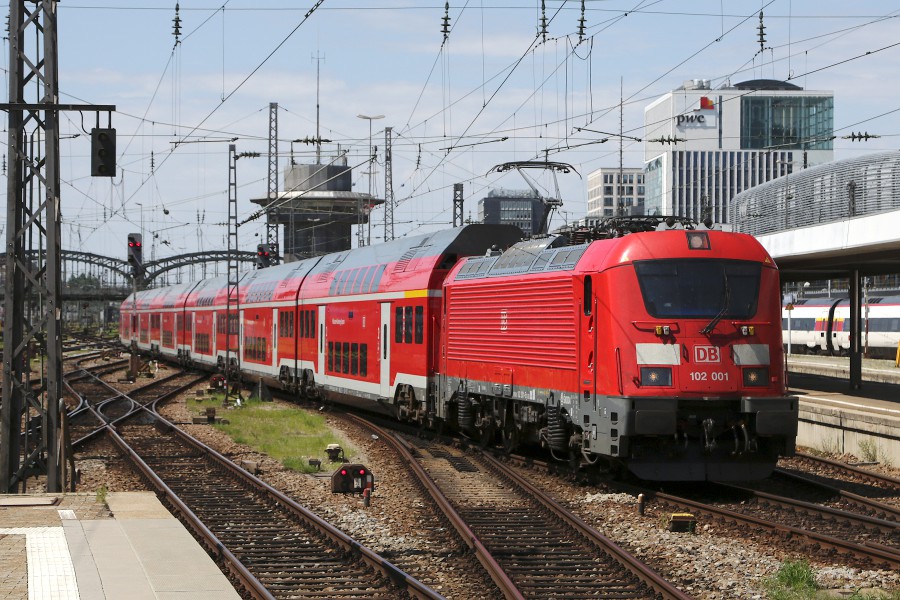 DB 102 001