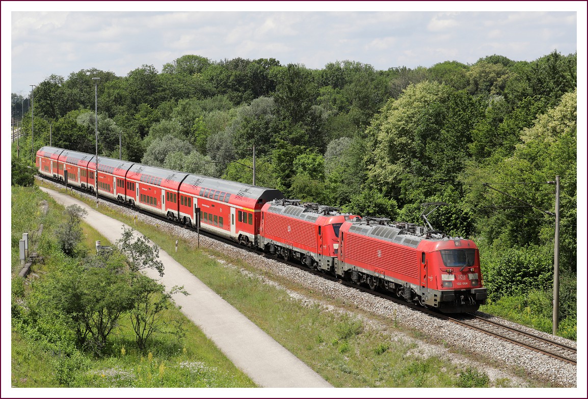 DB 102 004