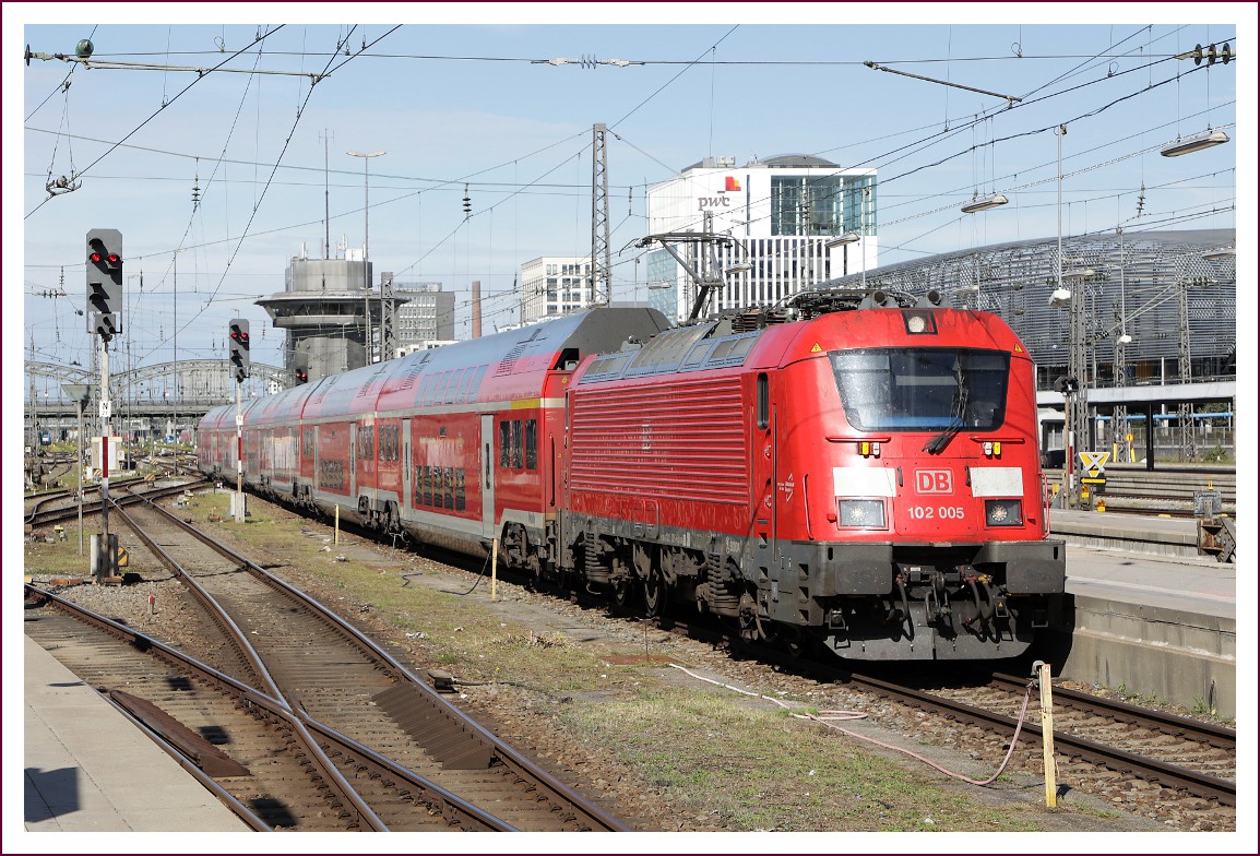 DB 102 005