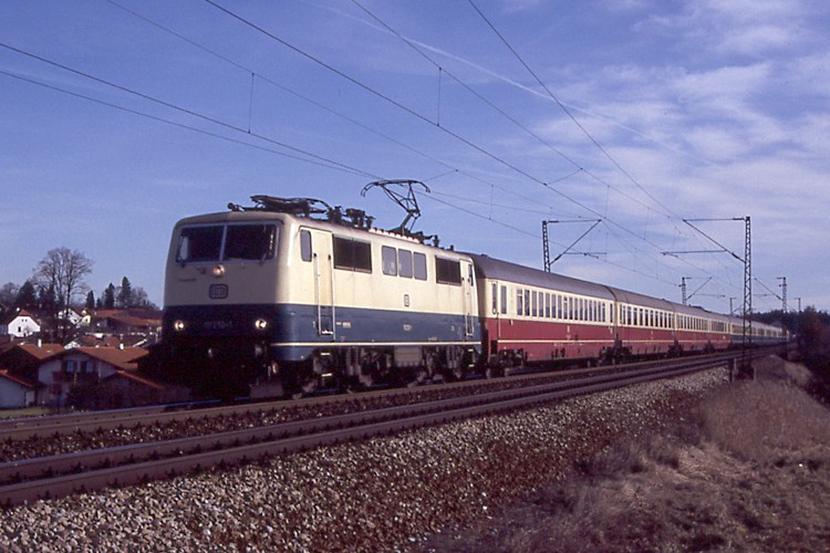 DB 111 210-2