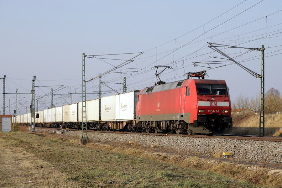 DB 152 043-6