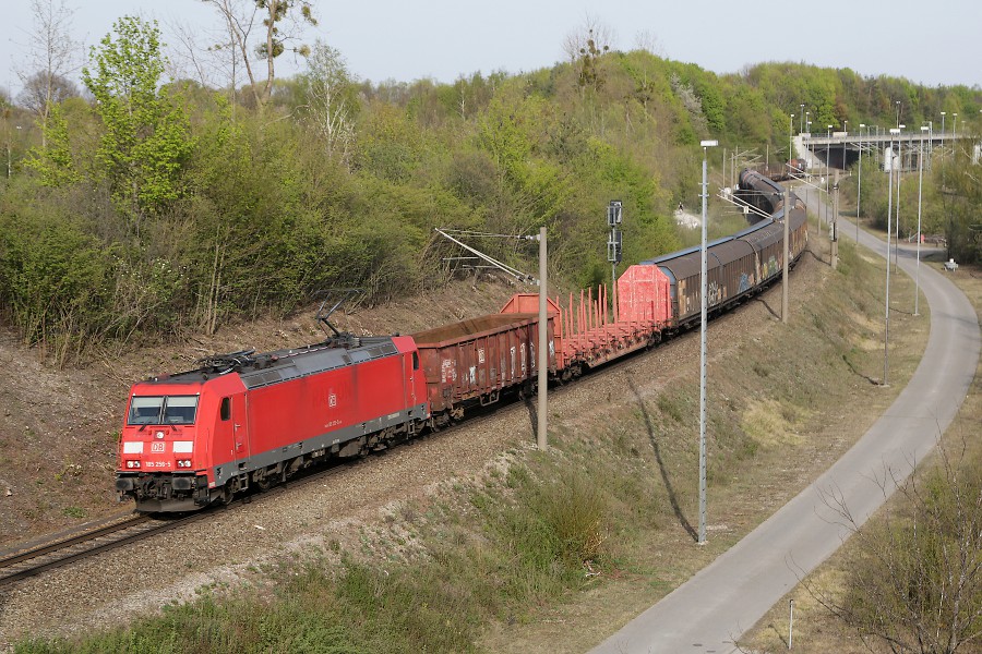 DB 185 247