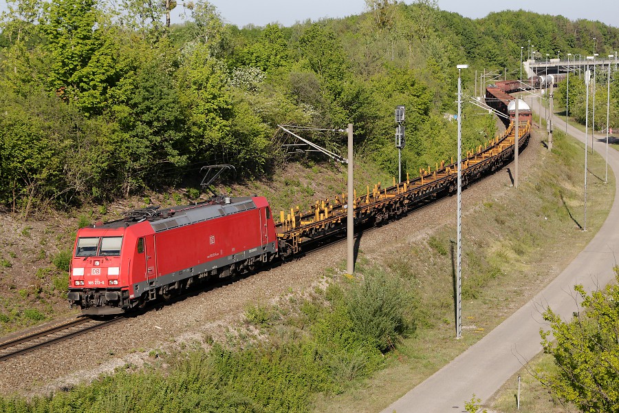 DB 185 213