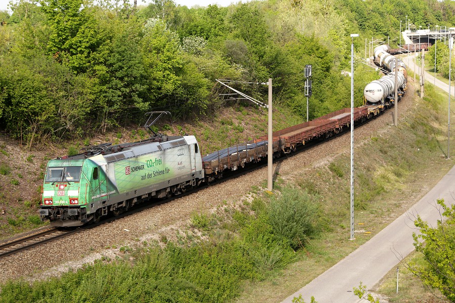 DB 185 389-4