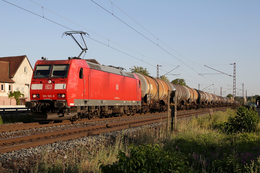 DB 185 189-8
