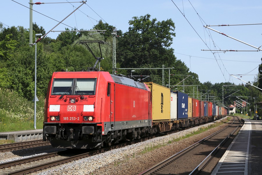 DB 185 253