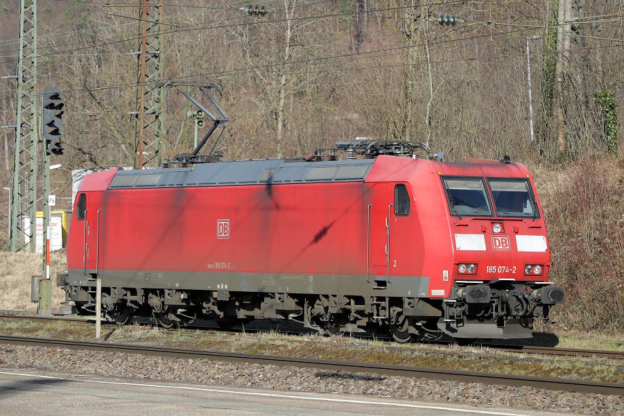 DB 185 074