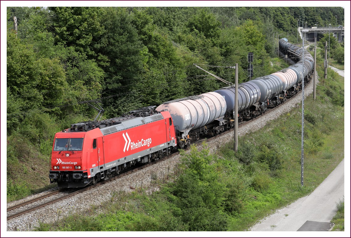 RheinCargo 185 587-3