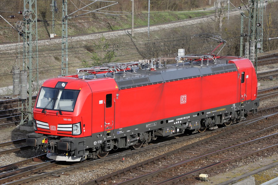 DB 193 035