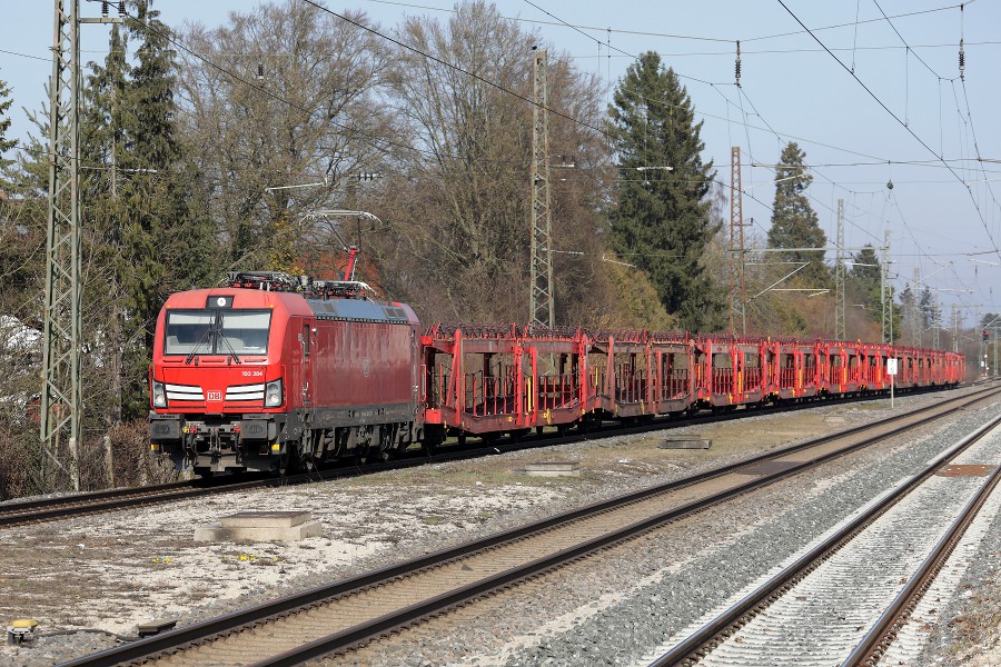 DB 193 384
