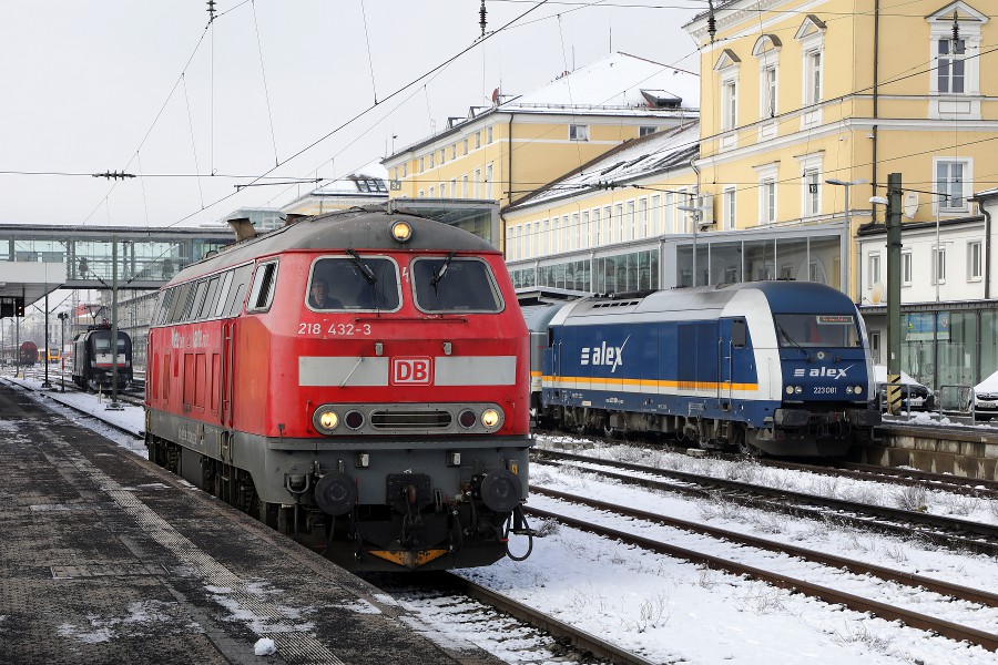 DB 218 432