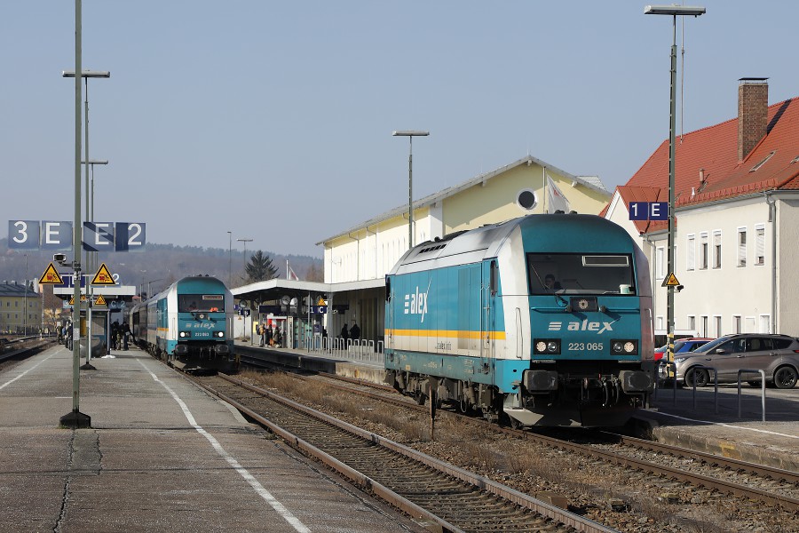 DB 223 065