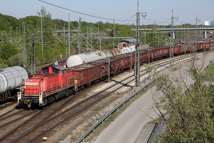 DB 294 701