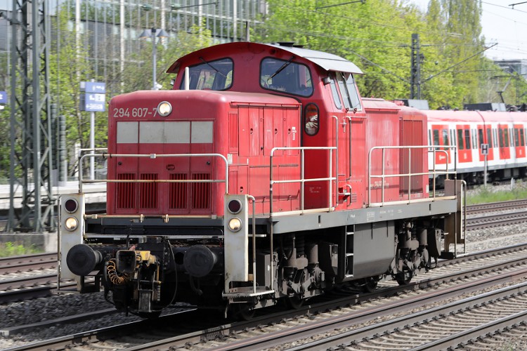 DB 294 607