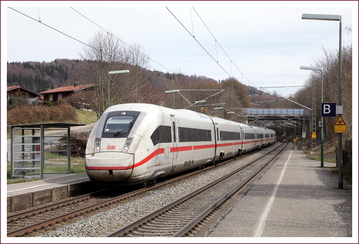 DB 412 218