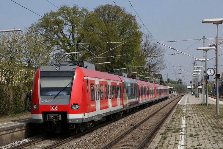 DB 423 612 ff