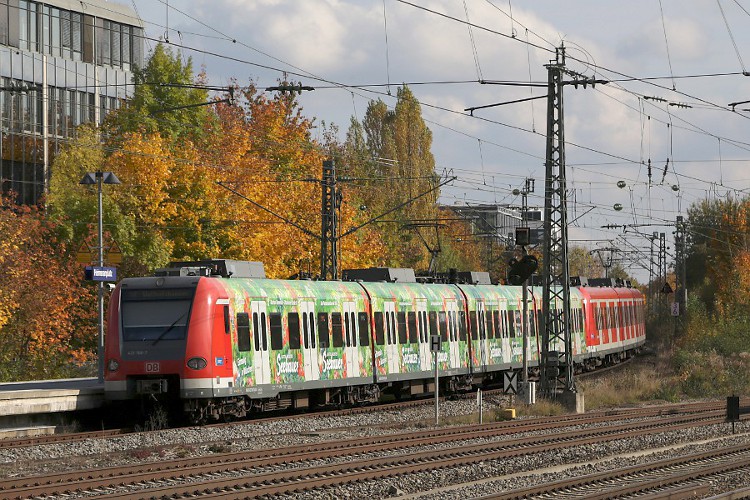 DB 423 708 ff