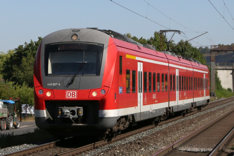 DB 440 807 ff
