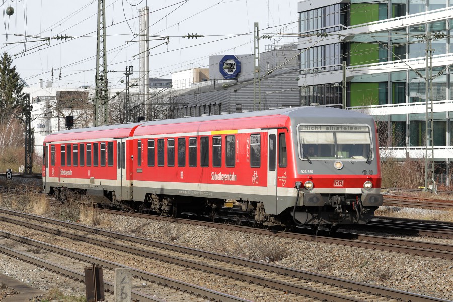 DB 628 586
