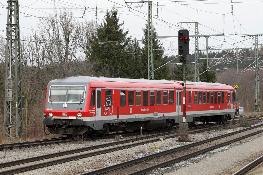 DB 628 593