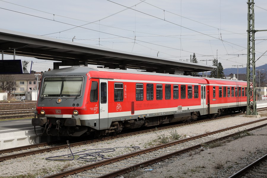 DB 628 686
