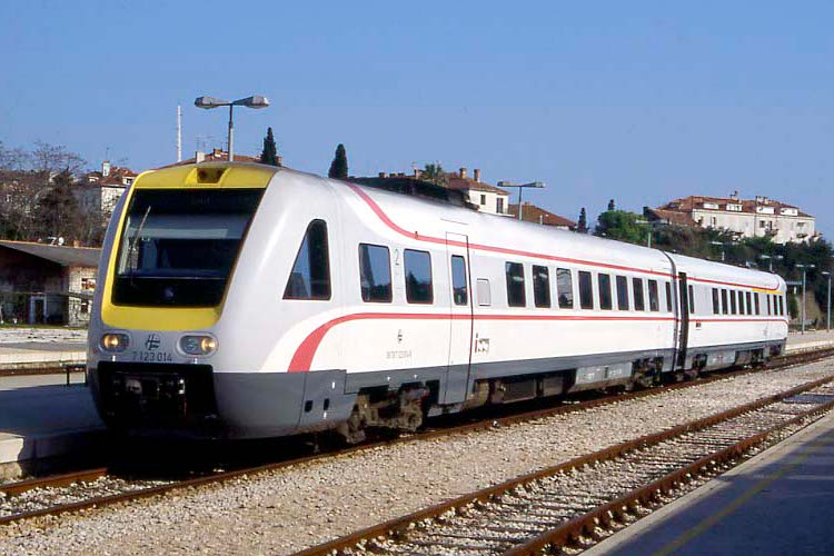 HZ 7123014, Split