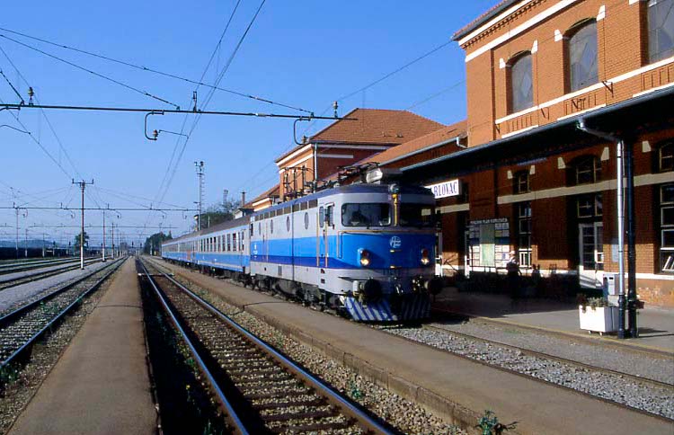 HZ 1141003, Karlovac