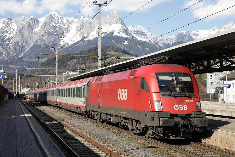 ÖBB 1116 272