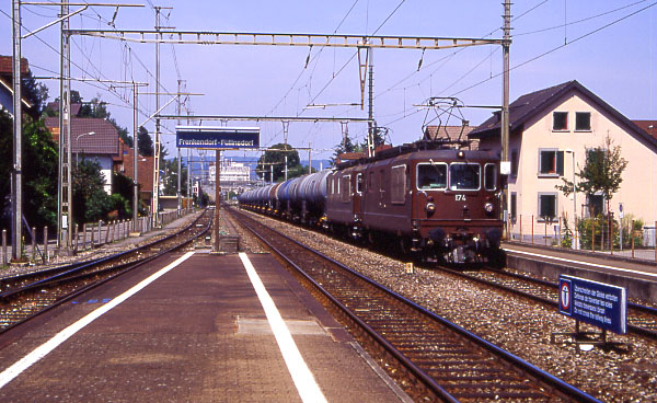 BLS Re 4/4 174 und 164