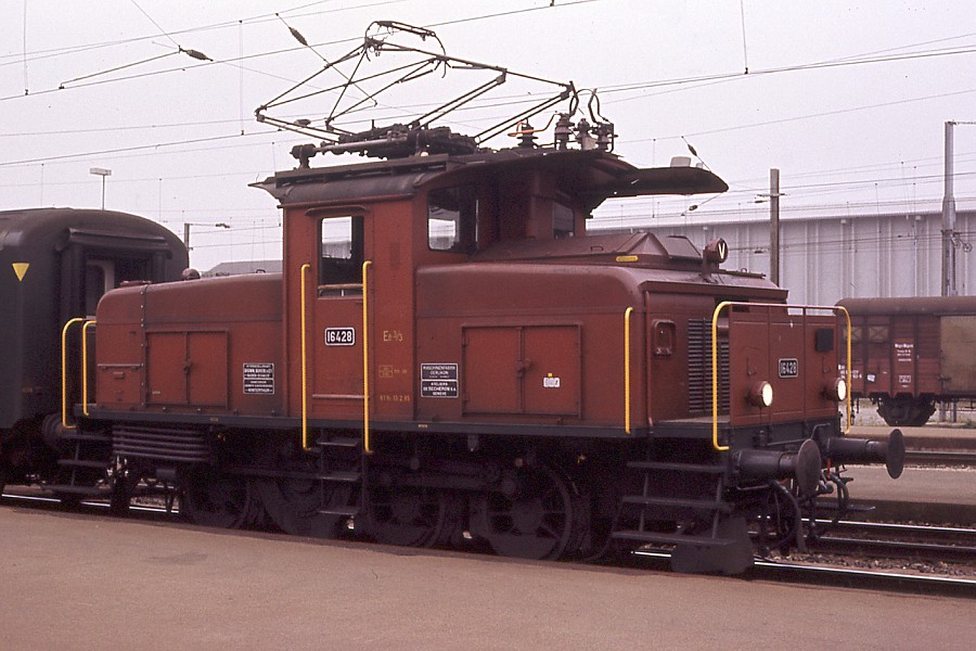 Schweiz SBB Ee 3/3 16428