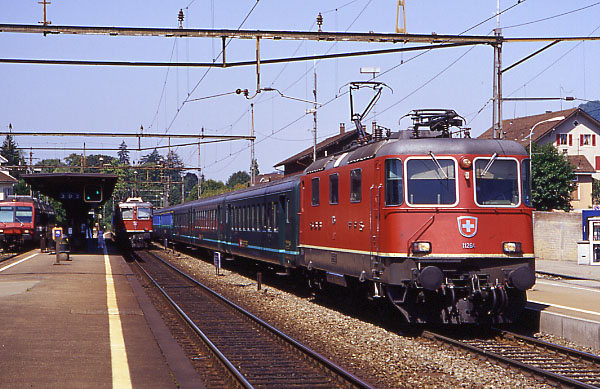 SBB Re 4/4 II 11264