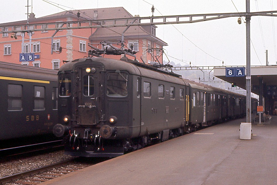 SBB Re 4/4 I 10016