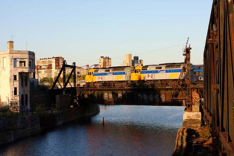 Canada VIA 6416 und 6432